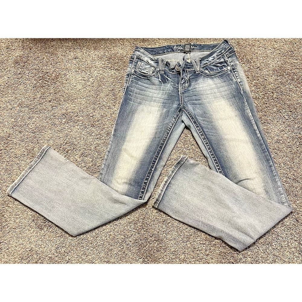 Ariya Jeans Women's 5/6 Short - Blue Distressed Low Rise Bootcut